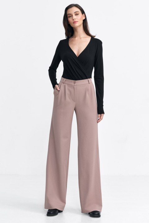 Spodnie z zakładkami wide leg SD104 Beige - Nife Spodnie z zakładkami wide leg SD104 Beige - Nife